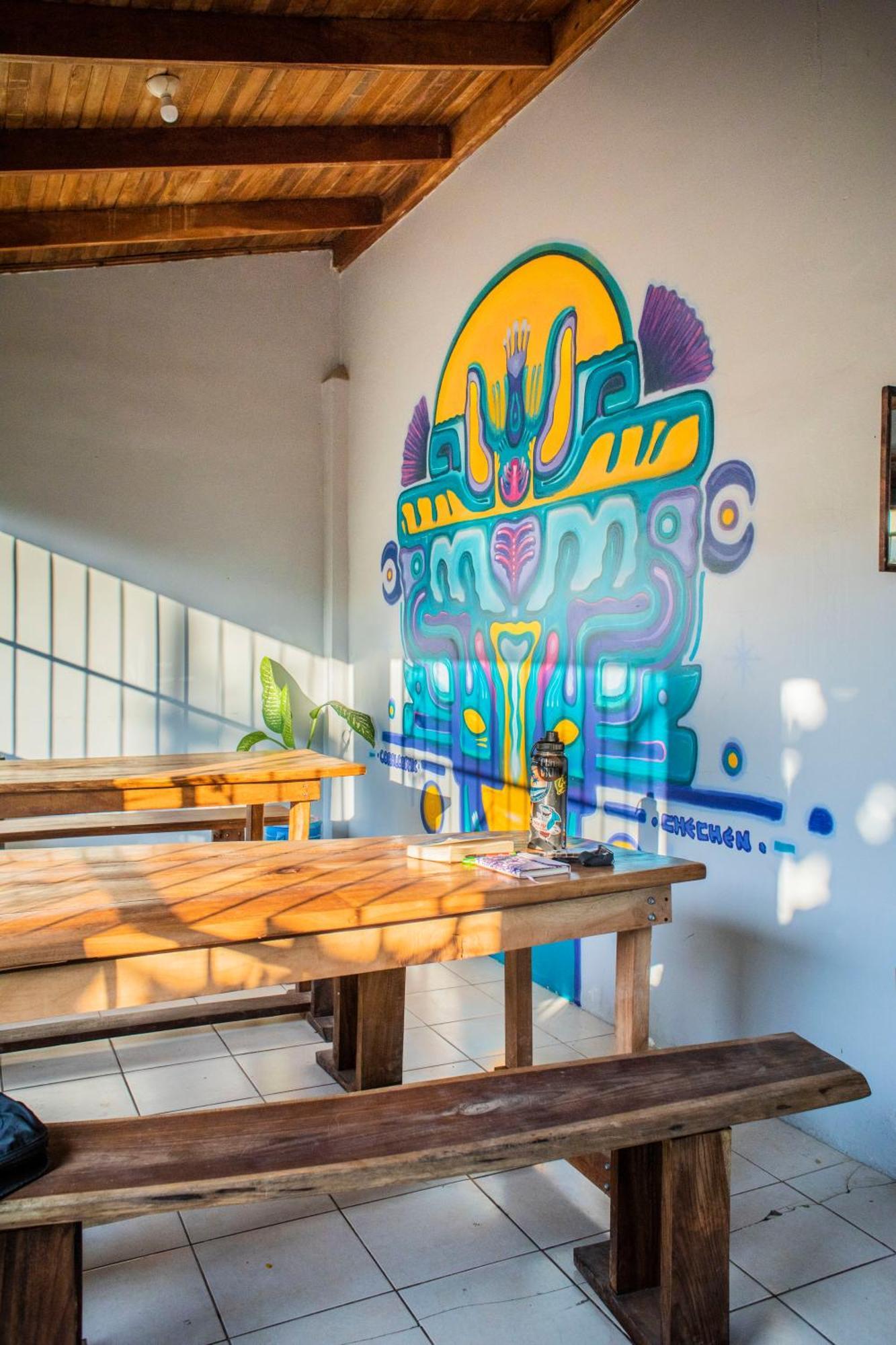 Argdivan Beach Hostel Sámara Екстериор снимка