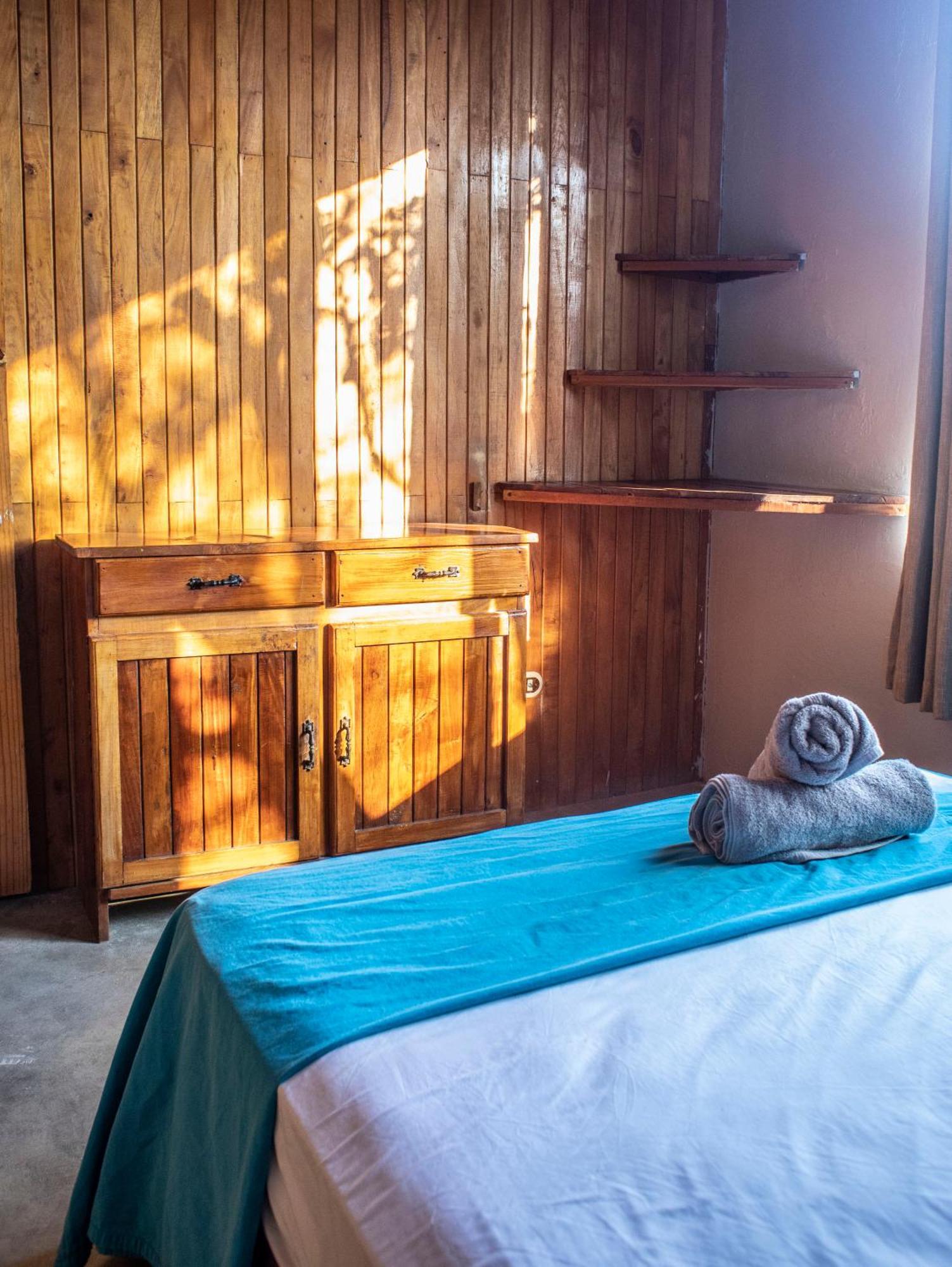 Argdivan Beach Hostel Sámara Екстериор снимка